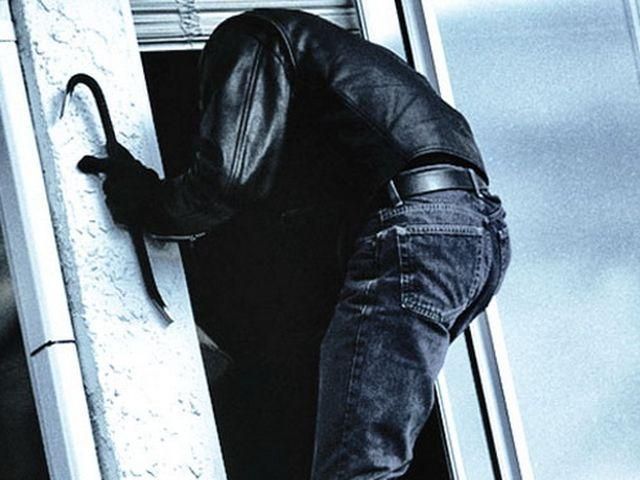 На Полтавщині обікрали виборчу дільницю На Полтавщині обікрали виборчу дільницю