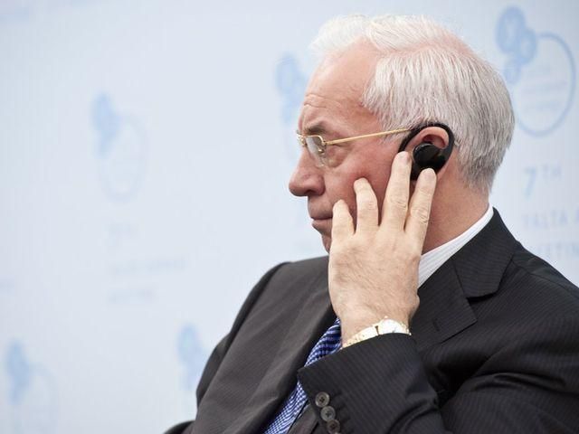 Азаров пропонує Кличку розпочати з простіших речей, а не з Ради Азаров пропонує Кличку розпочати з простіших речей, а не з Ради