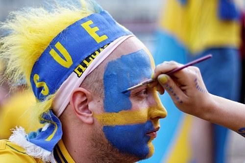 Пам'ятник шведському вболівальнику встановлять у Києві Пам'ятник шведському вболівальнику встановлять у Києві