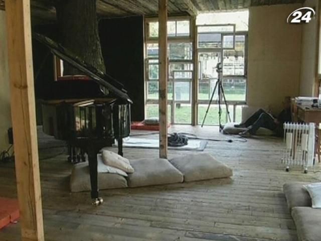 В Берлине проходит международный художественный фестиваль В Берлине проходит международный художественный фестиваль