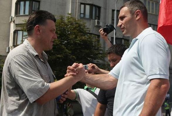 Тягнибок и Кличко будут противодействовать фальсификациям вместе