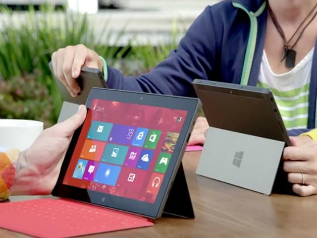 Microsoft запустила рекламную кампанию планшетов Surface (Видео)