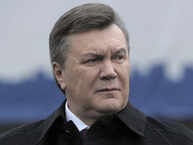 Янукович погрожує міністрам погано закінчити