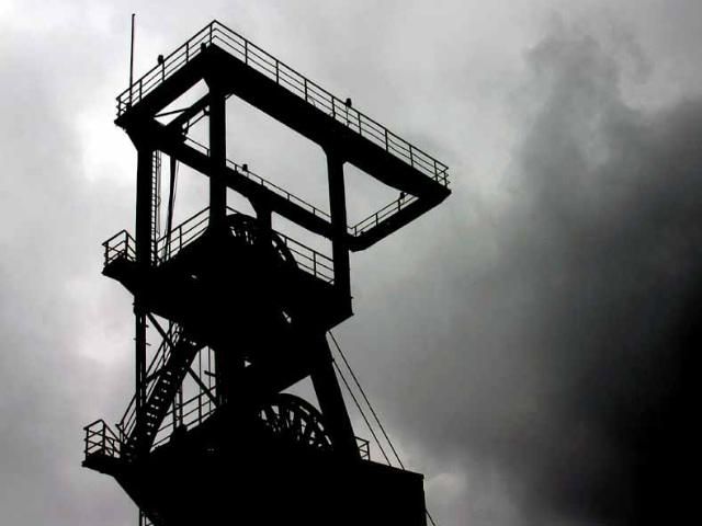 На Луганщине произошел пожар на шахте На Луганщине произошел пожар на шахте