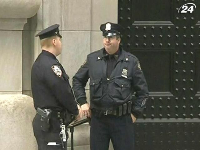 У США заарештували чоловіка, який намагався підірвати муляж бомби У США заарештували чоловіка, який намагався підірвати муляж бомби