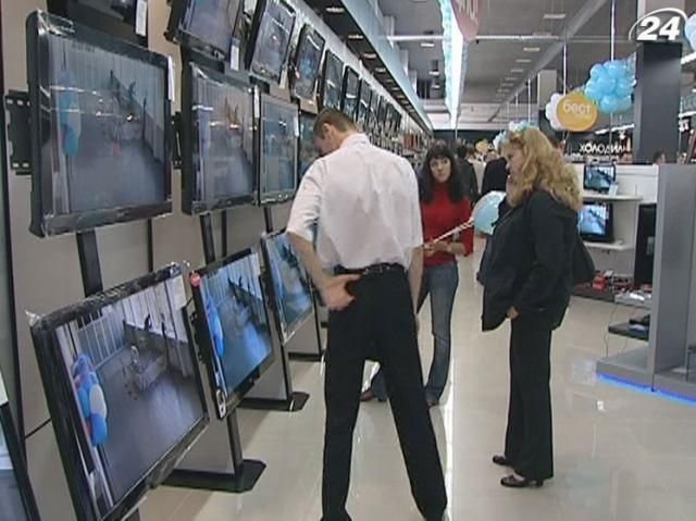 В ожидании девальвации украинцы готовы к крупным покупкам В ожидании девальвации украинцы готовы к крупным покупкам