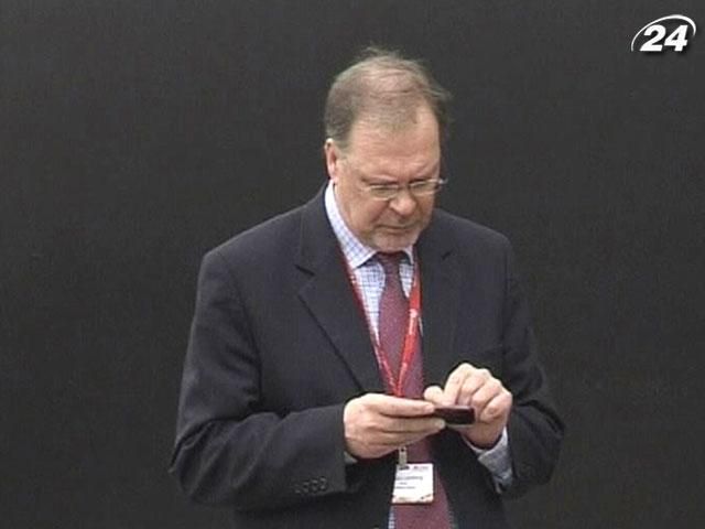 Владельцами смартфонов уже стал миллиард человек Владельцами смартфонов уже стал миллиард человек