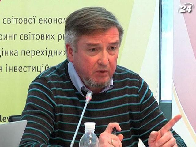 Експерт: Економічне зростання України у 2013 році навряд чи перевищить 1-2%