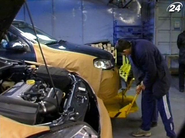 В Україні стабільно знижуються обсяги автовиробництва В Україні стабільно знижуються обсяги автовиробництва