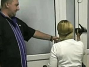 Тимошенко хоче, щоб її виписали з лікарні Тимошенко хоче, щоб її виписали з лікарні