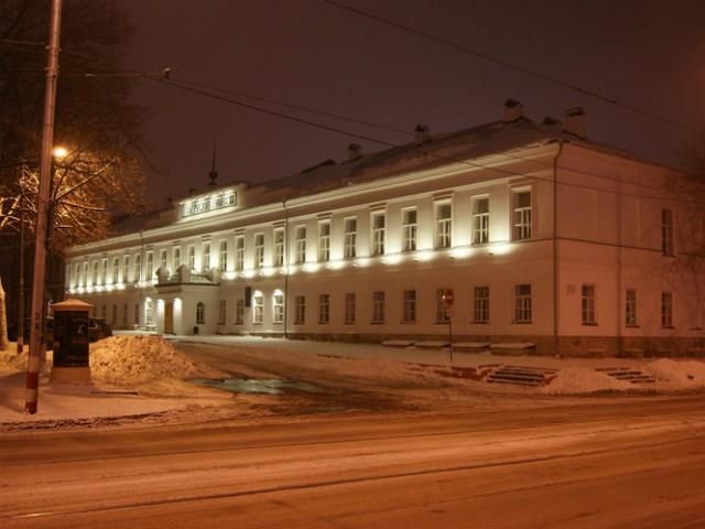В России подожгли гимназию, в которой учился Ленин