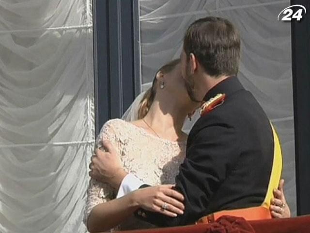Принц Люксембургу Гійом обвінчався з бельгійською графинею