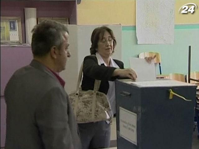 ЦВК передала МЗС 423 тисячі бюлетенів для закордонних дільниць ЦВК передала МЗС 423 тисячі бюлетенів для закордонних дільниць