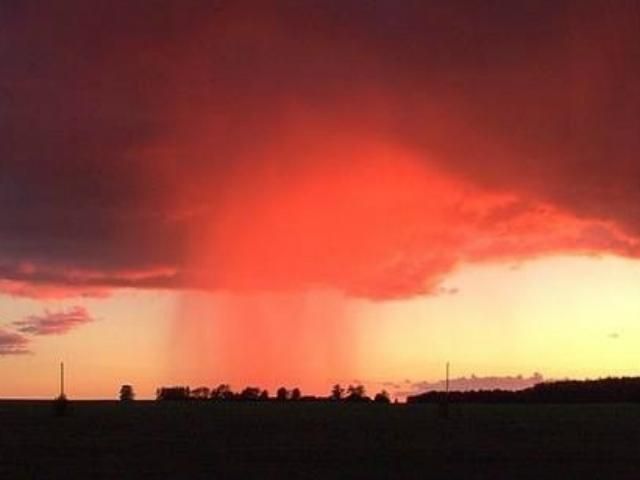 Швецию и Данию зальют "кровавые" дожди Швецию и Данию зальют "кровавые" дожди