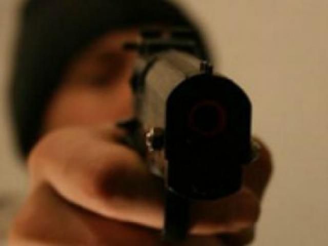 В Донецке подстрелили иностранного студента В Донецке подстрелили иностранного студента