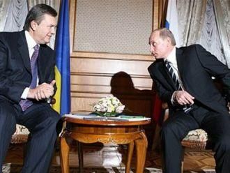 Янукович о космическом сотрудничестве: Готовим три пуска