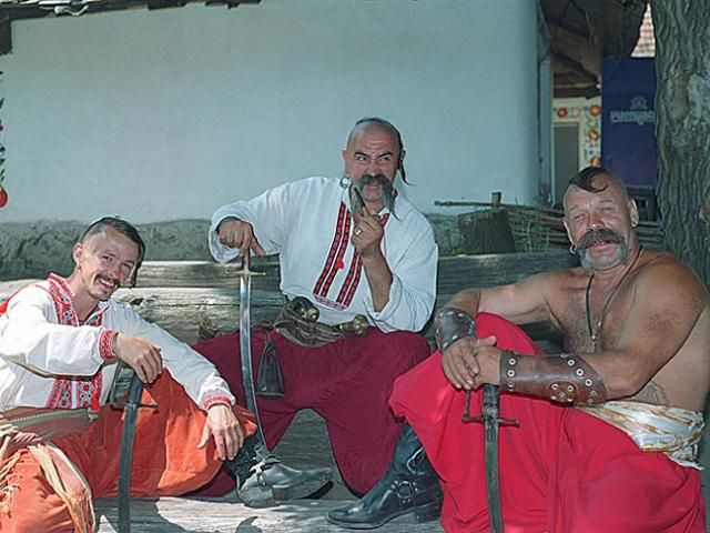 Козаки охоронятимуть вибори у Запоріжжі та області Козаки охоронятимуть вибори у Запоріжжі та області