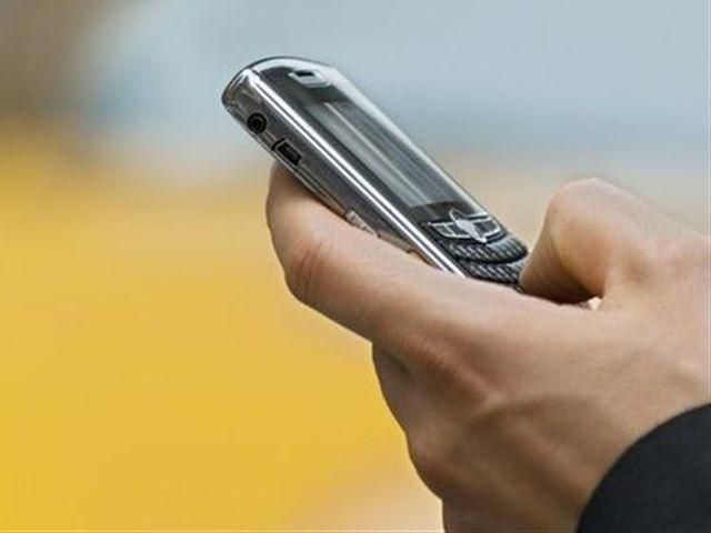 Украинцы могут остаться без бесплатных разговоров по мобильному Украинцы могут остаться без бесплатных разговоров по мобильному