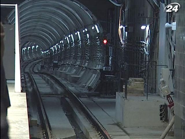 В Киеве открыли новую станцию метро "Ипподром" В Киеве открыли новую станцию метро "Ипподром"