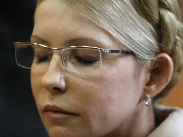 Власенко: Тимошенко голосуватиме в лікарні 