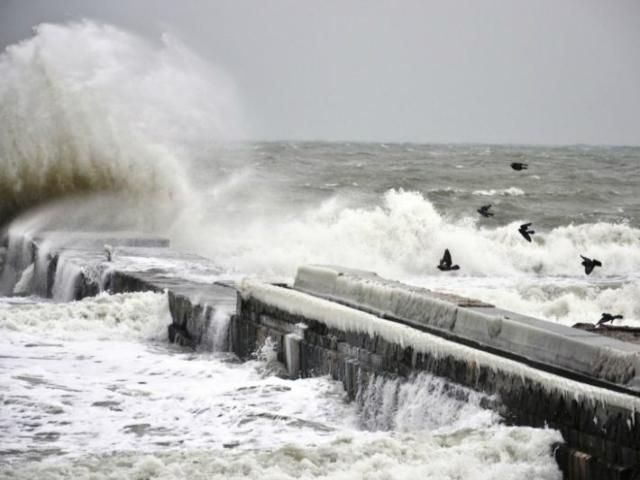 У день виборів в Криму оголошено штормове попередження У день виборів в Криму оголошено штормове попередження