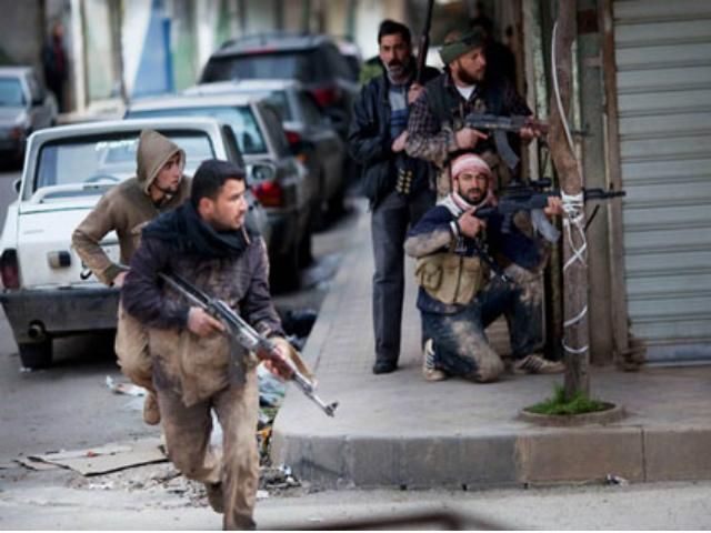 В Сирии в первый день "перемирия" погибли почти 150 человек В Сирии в первый день "перемирия" погибли почти 150 человек