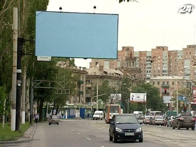 КВУ: Кандидати самі зацікавлені, аби агітацію зняли КВУ: Кандидати самі зацікавлені, аби агітацію зняли