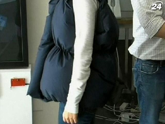 Жилет Like-A-Hug “надувається” обіймами Жилет Like-A-Hug “надувається” обіймами