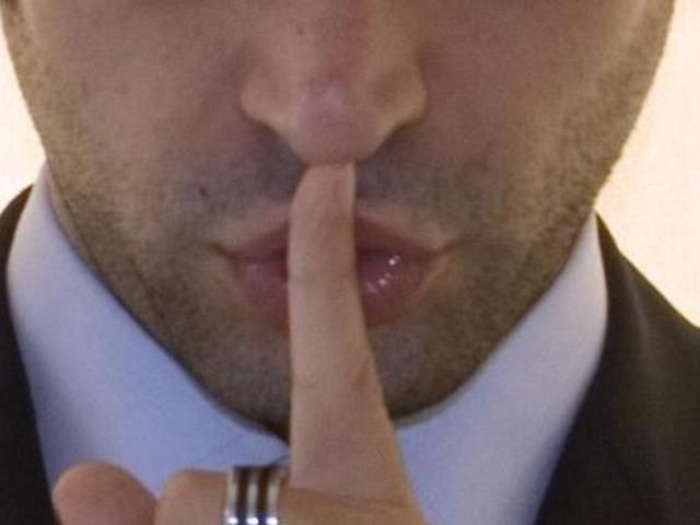 В Україні масово не дотримуються "дня тиші" В Україні масово не дотримуються "дня тиші"