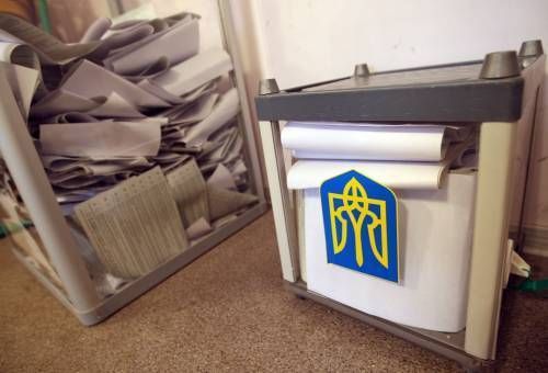 Старт виборів: в Україні відкрилися виборчі дільниці