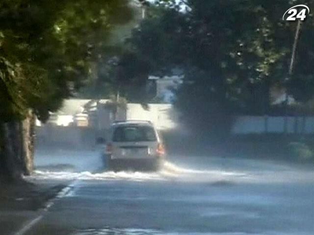 Барак Обама скасував передвиборчі заходи через ураган Барак Обама скасував передвиборчі заходи через ураган