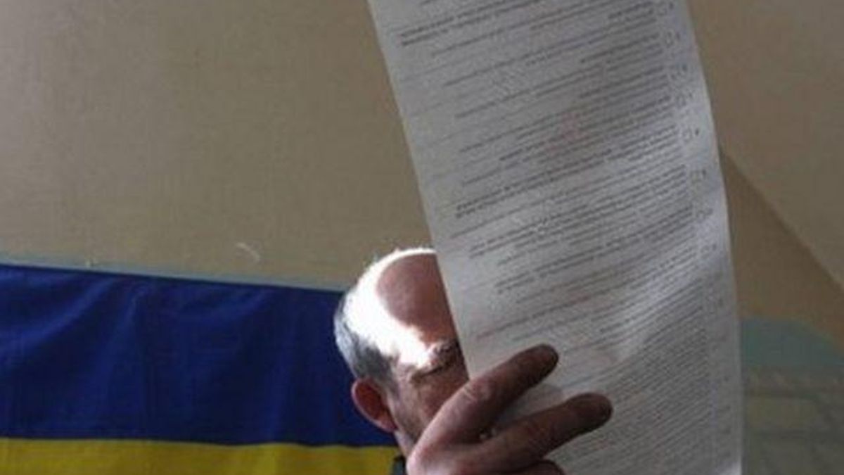 ЦВК опрацювала 5% протоколів ЦВК опрацювала 5% протоколів