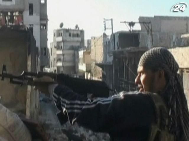 У Сирії відновилися бої між урядовими силами і повстанцями