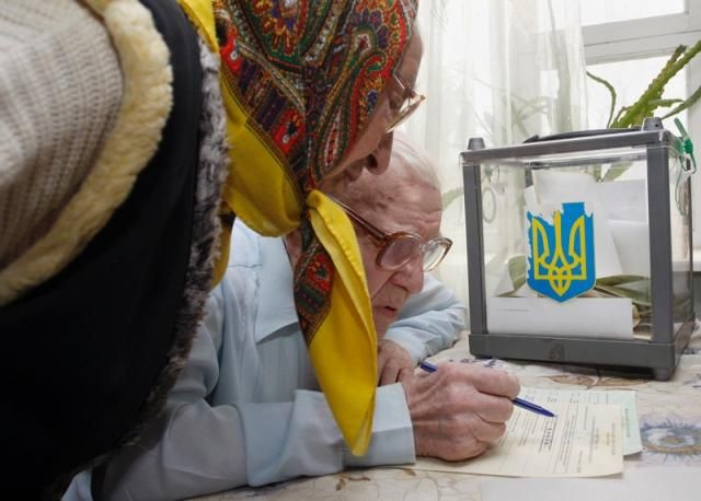 Эксперт по России: В Украине состоялись выборы "утомленных"