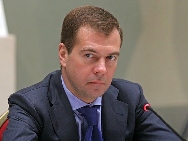 Медведев жестоко прокомментировал действия Сталина