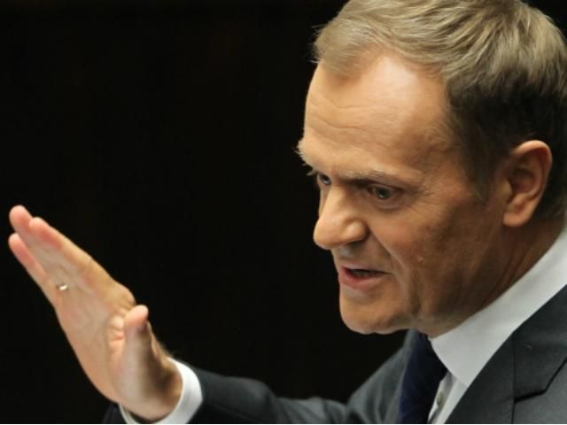 Туск считает, что заявления Качиньского уничтожают Польшу Туск считает, что заявления Качиньского уничтожают Польшу