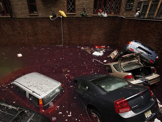 Ураган "Сенді" наніс збитків на 50 мільярдів доларів (Фото) Ураган "Сенді" наніс збитків на 50 мільярдів доларів (Фото)