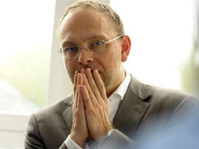 Власенко: Принудительное кормление Тимошенко будет расцениваться как пытки Власенко: Принудительное кормление Тимошенко будет расцениваться как пытки