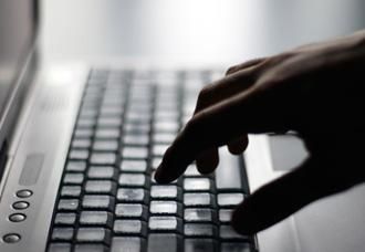 В России завтра начнет действовать закон о закрытии сайтов В России завтра начнет действовать закон о закрытии сайтов