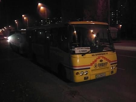 Вокруг ОИК № 215 "кружат" автобусы Гереги