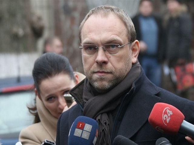 Власенко не встретился с Тимошенко - не пустили Власенко не встретился с Тимошенко - не пустили