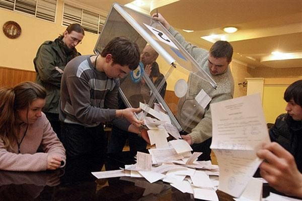 На окрузі Терьохіна суд дозволив перерахувати голоси