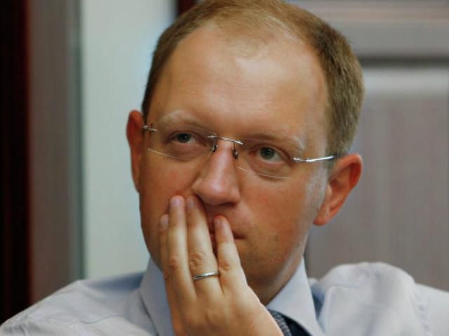 Яценюк знає, скільки ще голодуватиме Тимошенко 