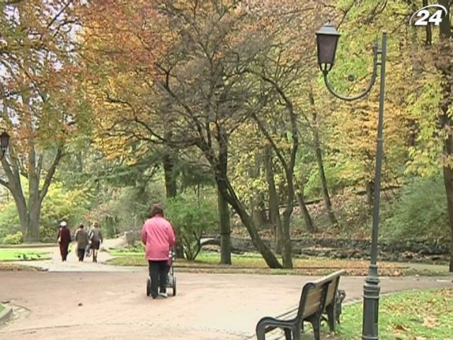 Во львовском парке установят именные скамейки Во львовском парке установят именные скамейки