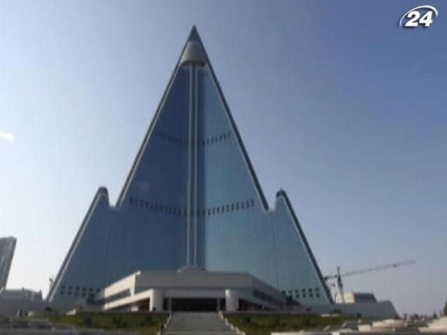 У КНДР нарешті добудують найвищий готель
