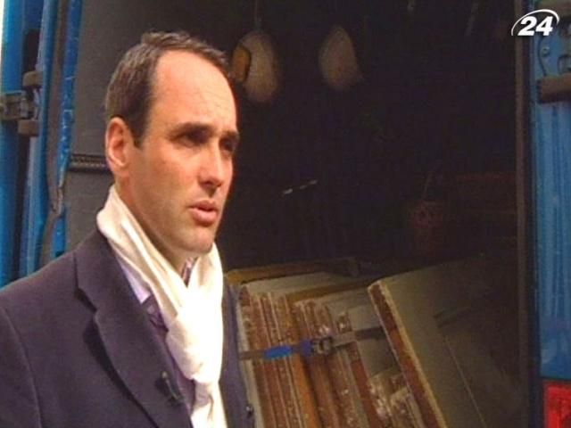 Німець Олаф Еліас колекціонує і продає частини історичних будівель Німець Олаф Еліас колекціонує і продає частини історичних будівель