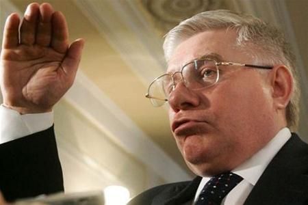 Чечетов назвал несерьезными угрозы оппозиции "обнулить" свои списки Чечетов назвал несерьезными угрозы оппозиции "обнулить" свои списки