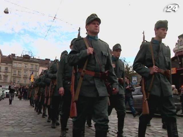 У Львові влаштували марш слави до 94-ї річниці ЗУНР 