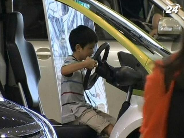 Прибыль Toyota выросла втрое