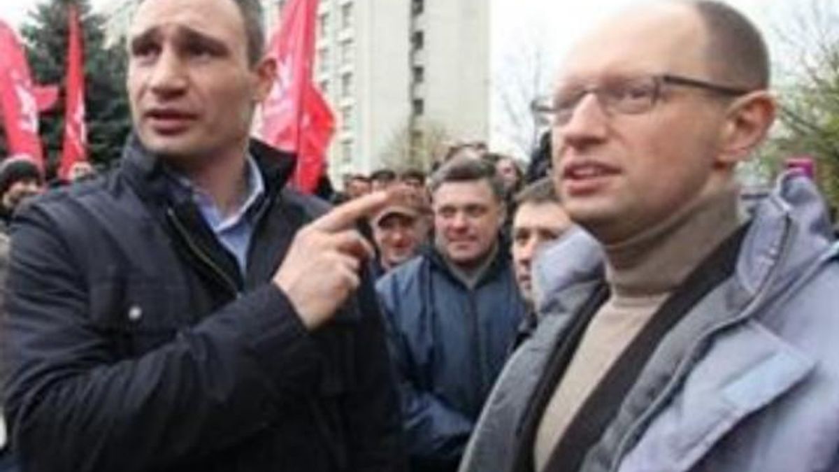 Опозиціонери погрожують безстроковою акцією протесту Опозиціонери погрожують безстроковою акцією протесту